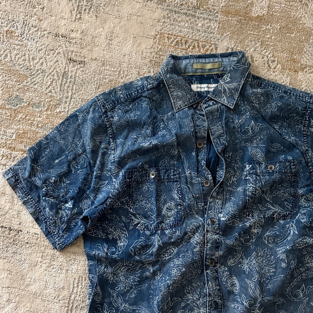 Tommy Bahama Patterned Shirt